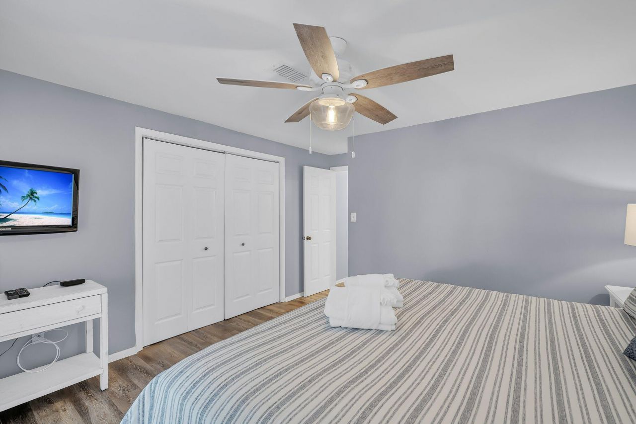 263 Sea Cloud Circle Photo 17