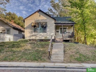 1914 Bancroft Street, Omaha, NE 68108