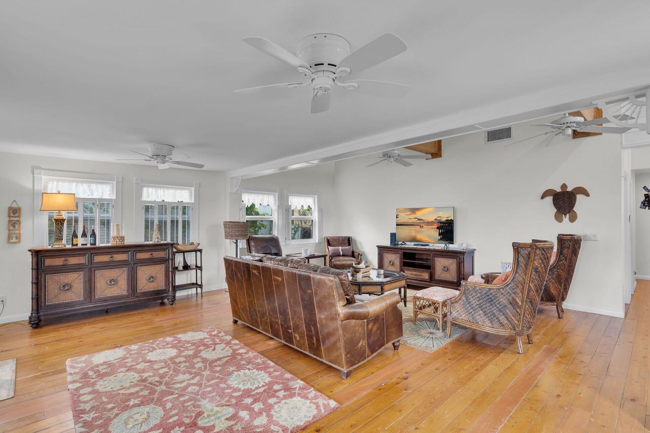 25368 2nd Street, Summerland Key, FL 33042 Photo