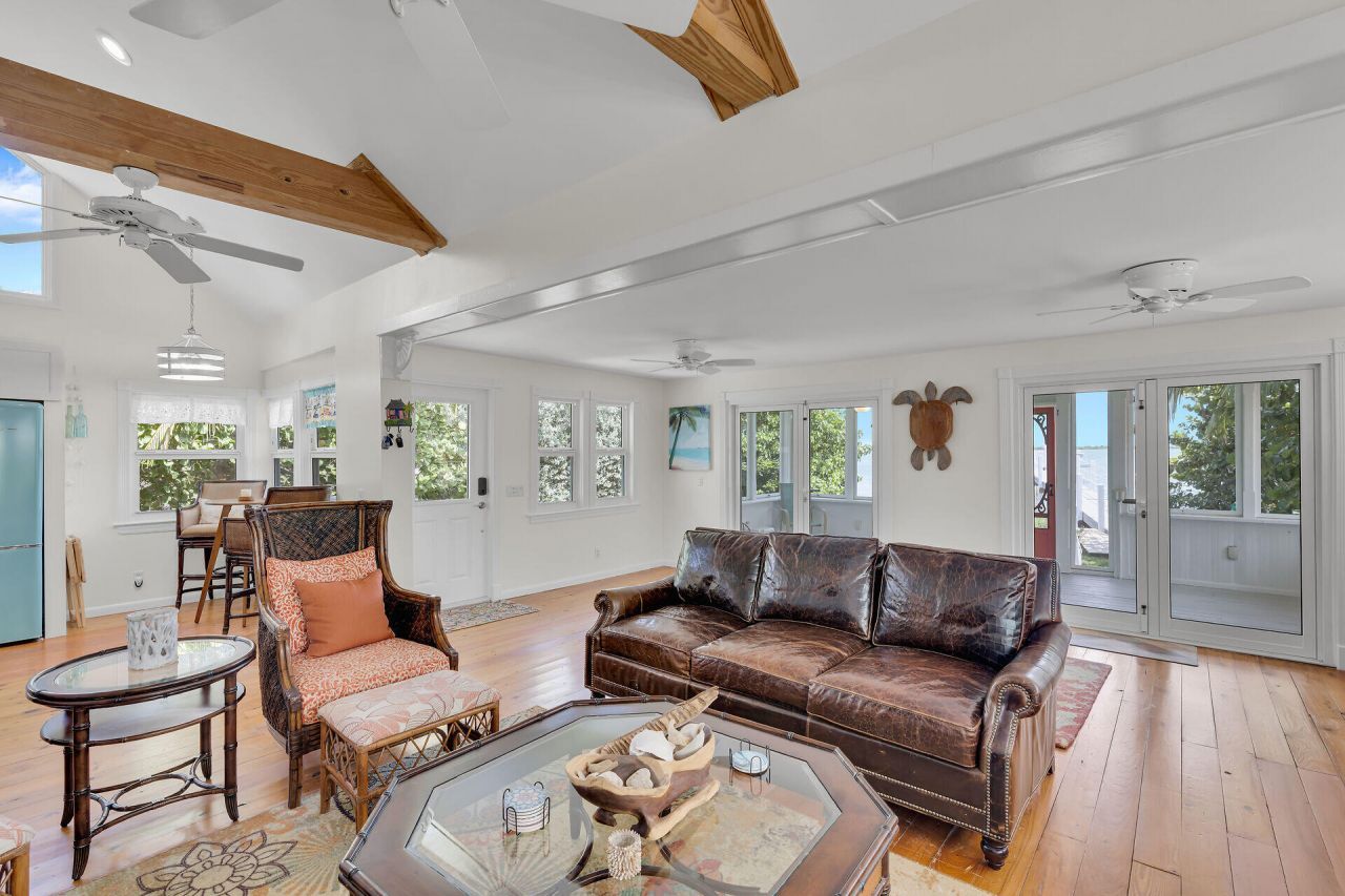 25368 2nd Street, Summerland Key, FL 33042 Photo