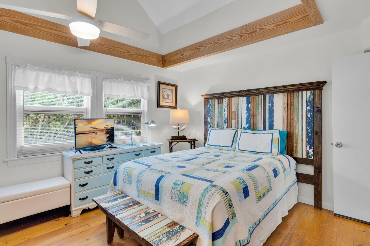 25368 2nd Street, Summerland Key, FL 33042 Photo