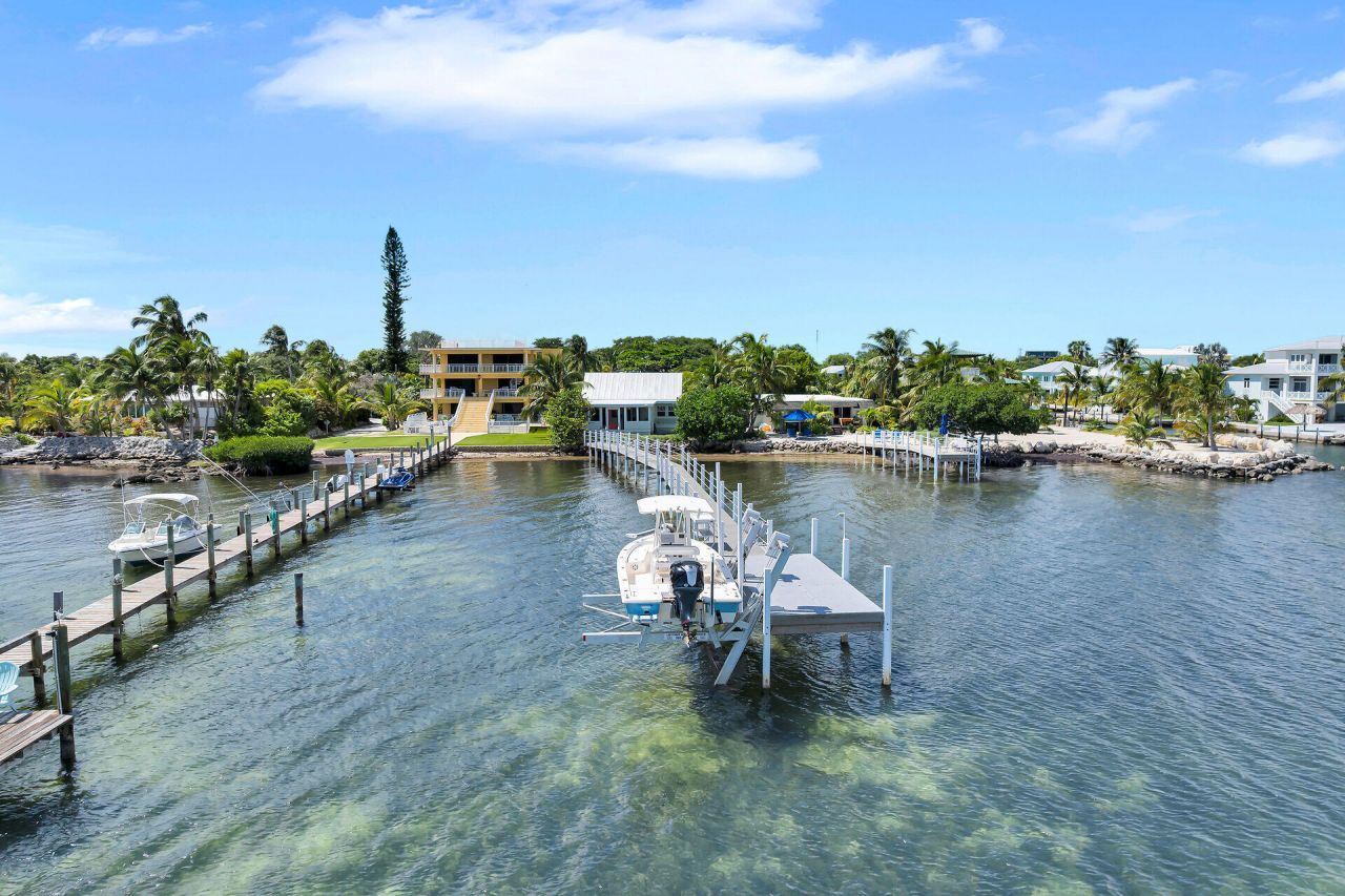 25368 2nd Street, Summerland Key, FL 33042 Photo