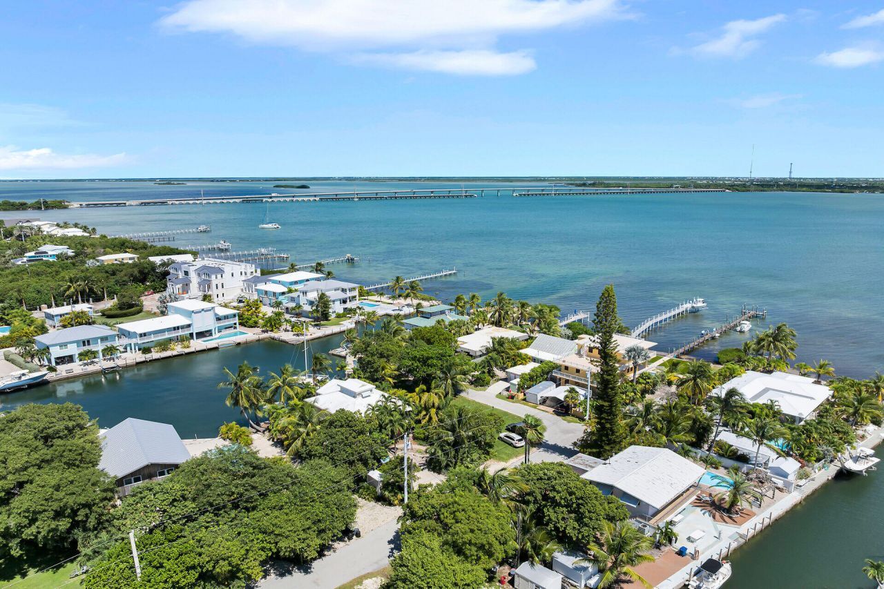 25368 2nd Street, Summerland Key, FL 33042 Photo