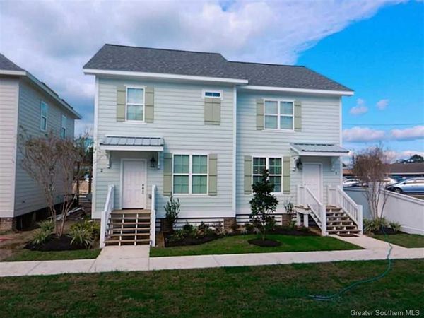 1220 Pithon Street, Unit 6, Lake Charles, LA 70601