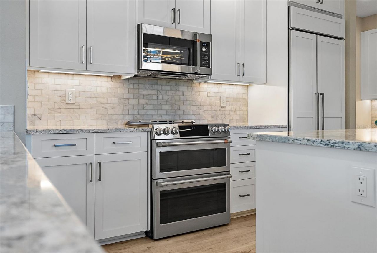 100 Beach Drive Ne, Unit 301, Saint Petersburg, FL 33701 Photo