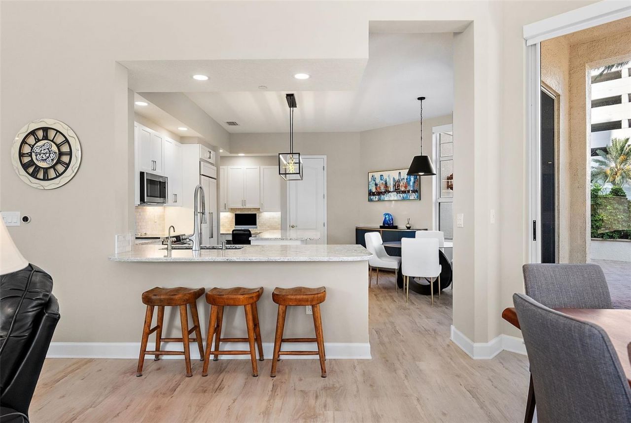 100 Beach Drive Ne, Unit 301, Saint Petersburg, FL 33701 Photo