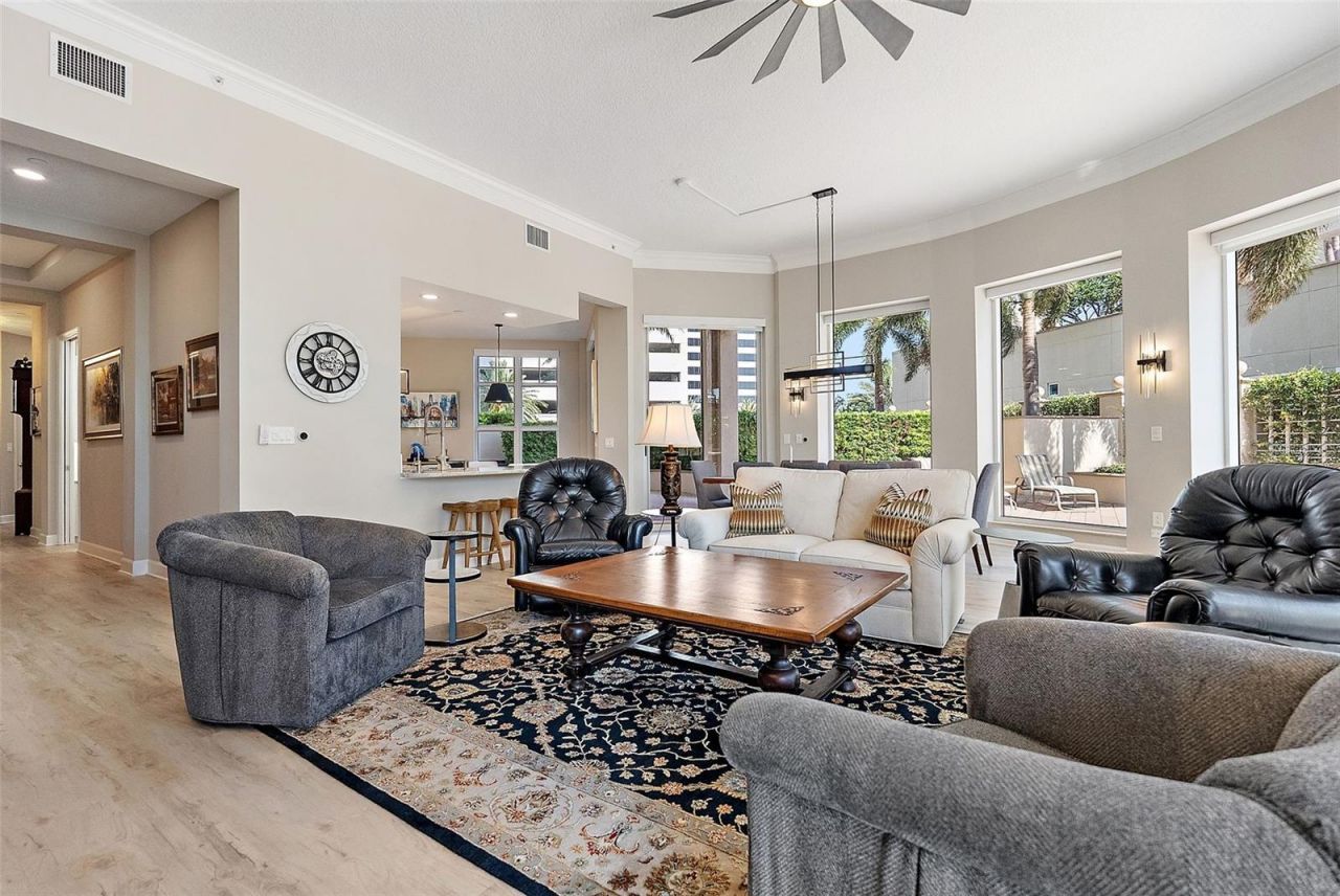 100 Beach Drive Ne, Unit 301, Saint Petersburg, FL 33701 Photo