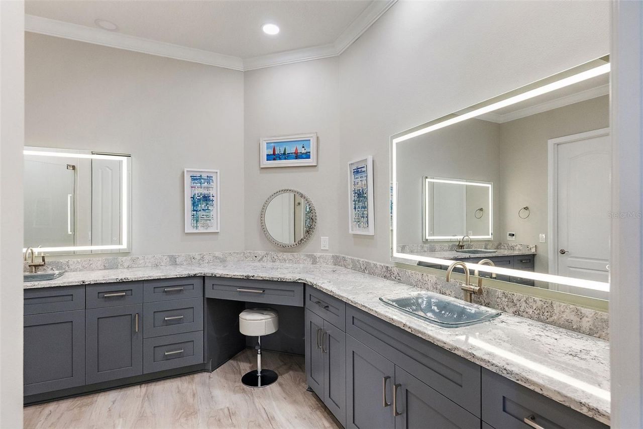 100 Beach Drive Ne, Unit 301, Saint Petersburg, FL 33701 Photo