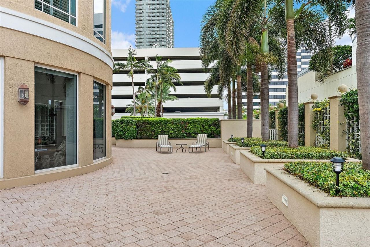 100 Beach Drive Ne, Unit 301, Saint Petersburg, FL 33701 Photo