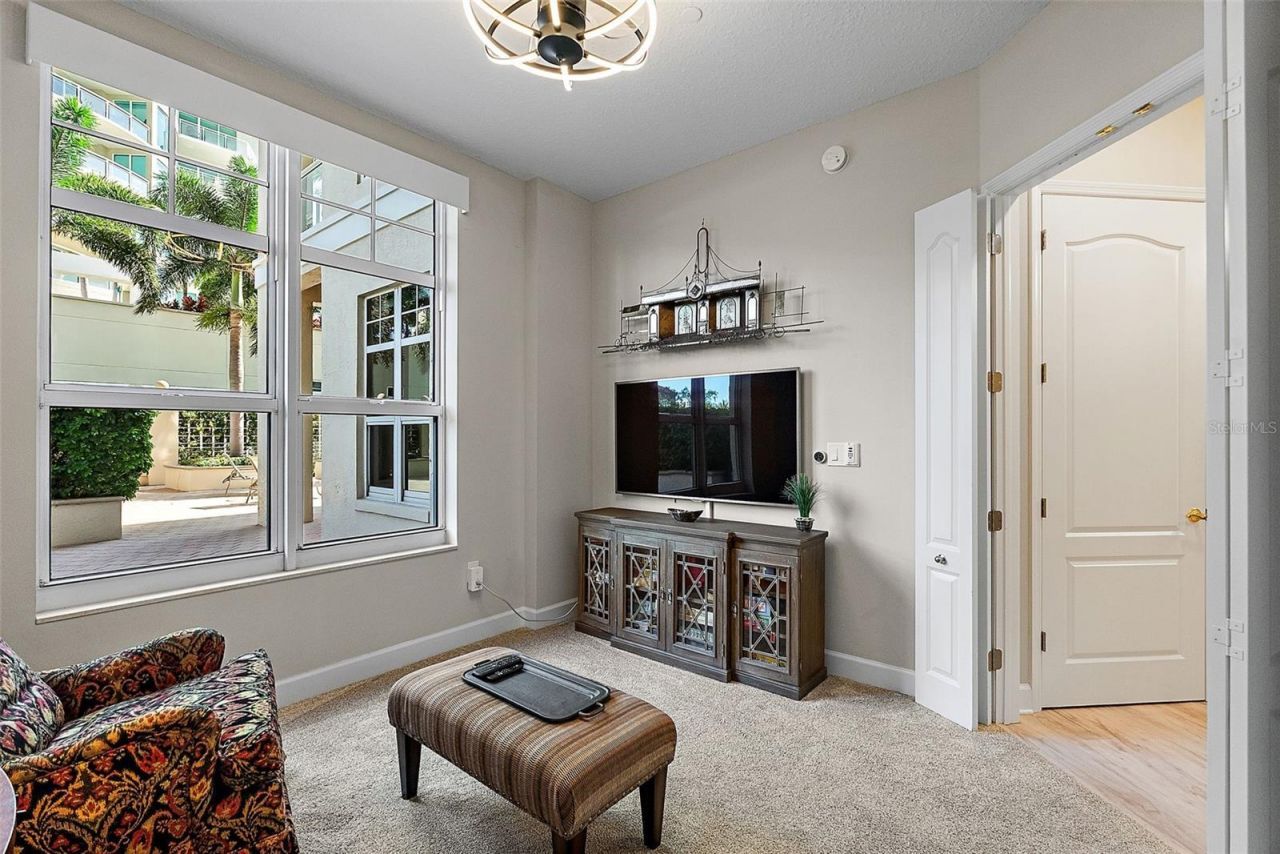 100 Beach Drive Ne, Unit 301, Saint Petersburg, FL 33701 Photo