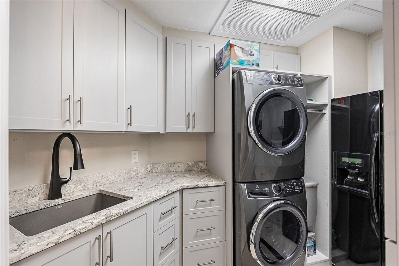 100 Beach Drive Ne, Unit 301, Saint Petersburg, FL 33701 Photo