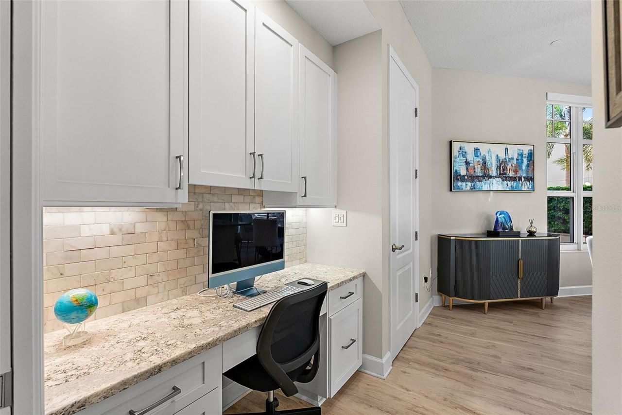 100 Beach Drive Ne, Unit 301, Saint Petersburg, FL 33701 Photo