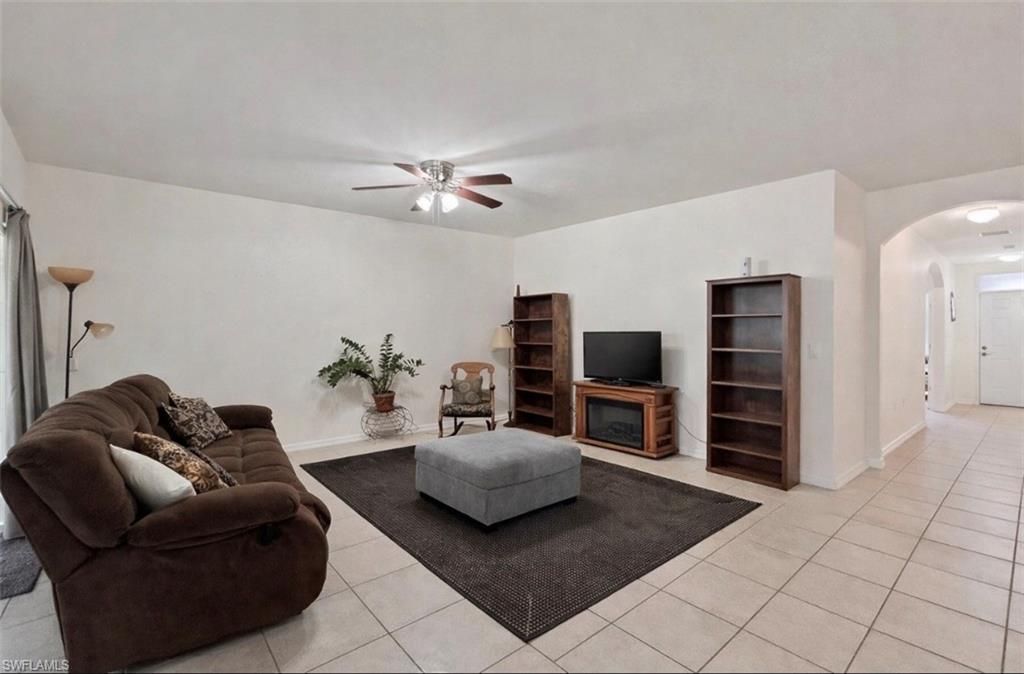 10564 Canal Brook Ln, Lehigh Acres, FL 33936 Photo