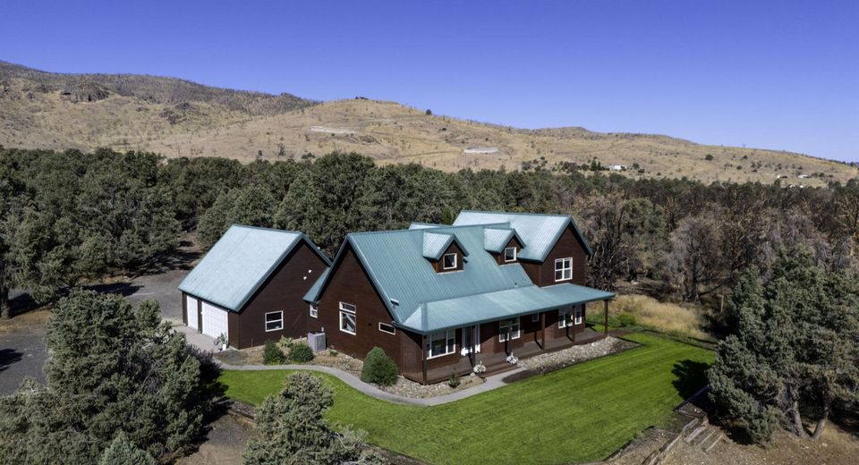 2988 Pine Valley Road, Gardnerville, NV 89410 Photo