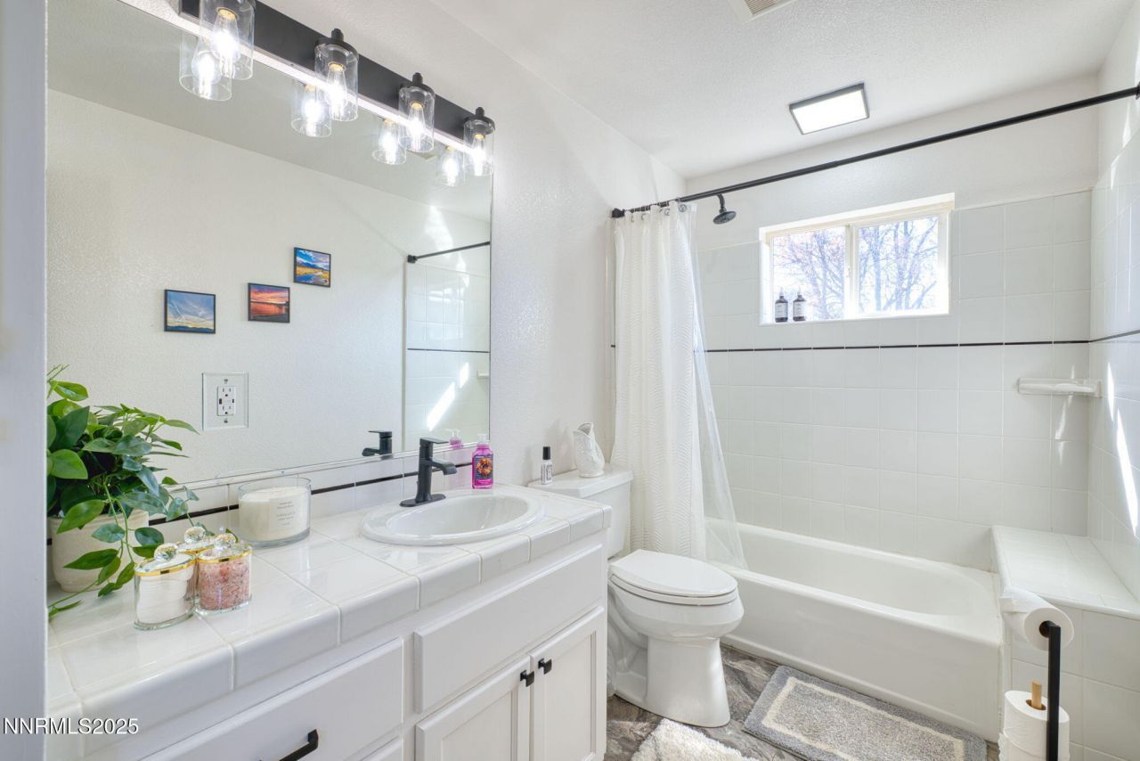 2988 Pine Valley Road, Gardnerville, NV 89410 Photo