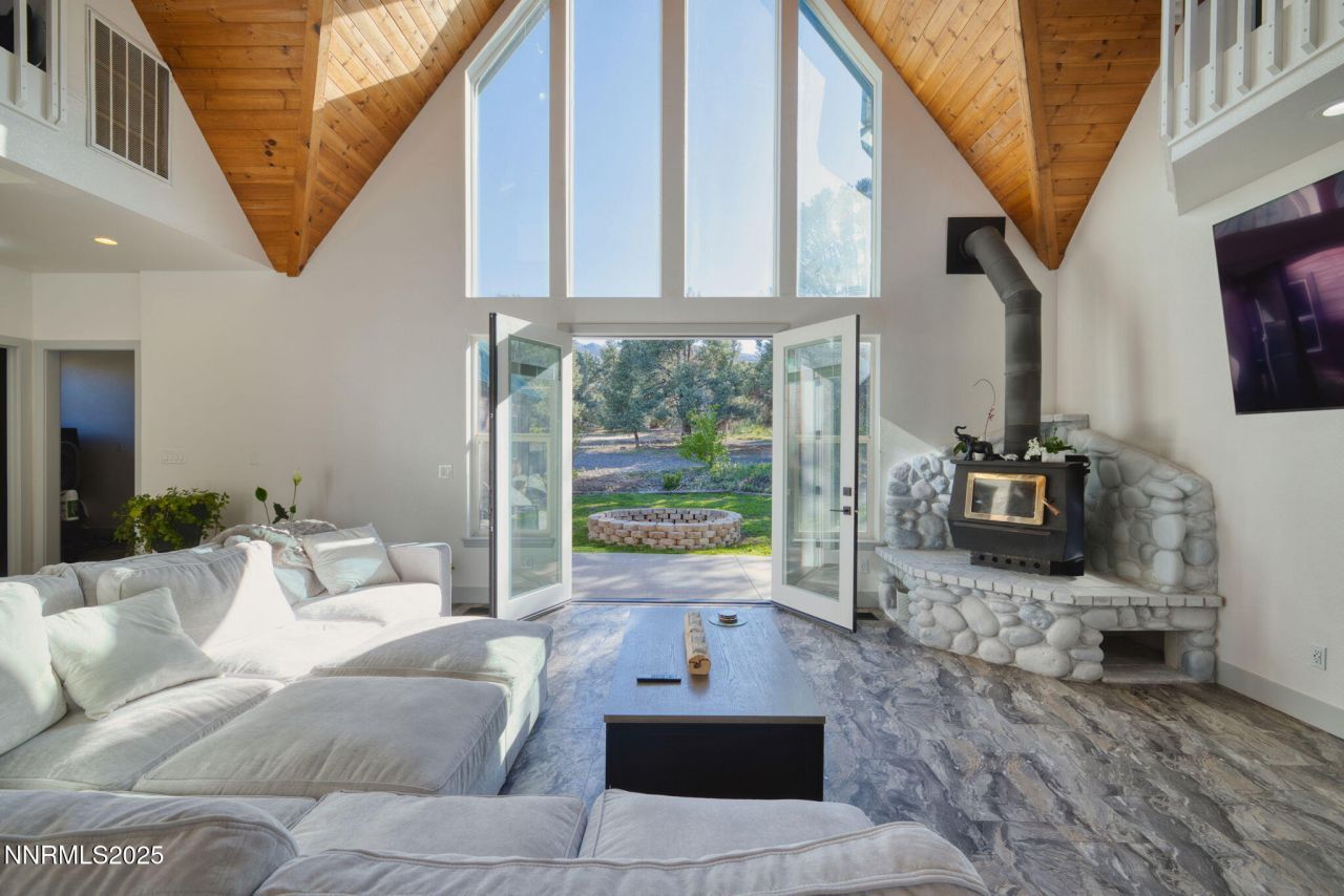 2988 Pine Valley Road, Gardnerville, NV 89410 Photo