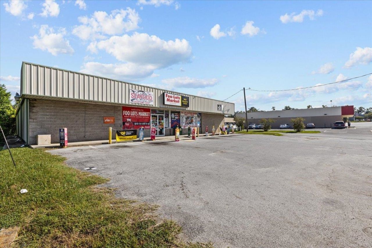 655 E Base , Madison, FL 32340 Photo