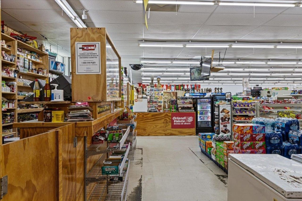 655 E Base , Madison, FL 32340 Photo