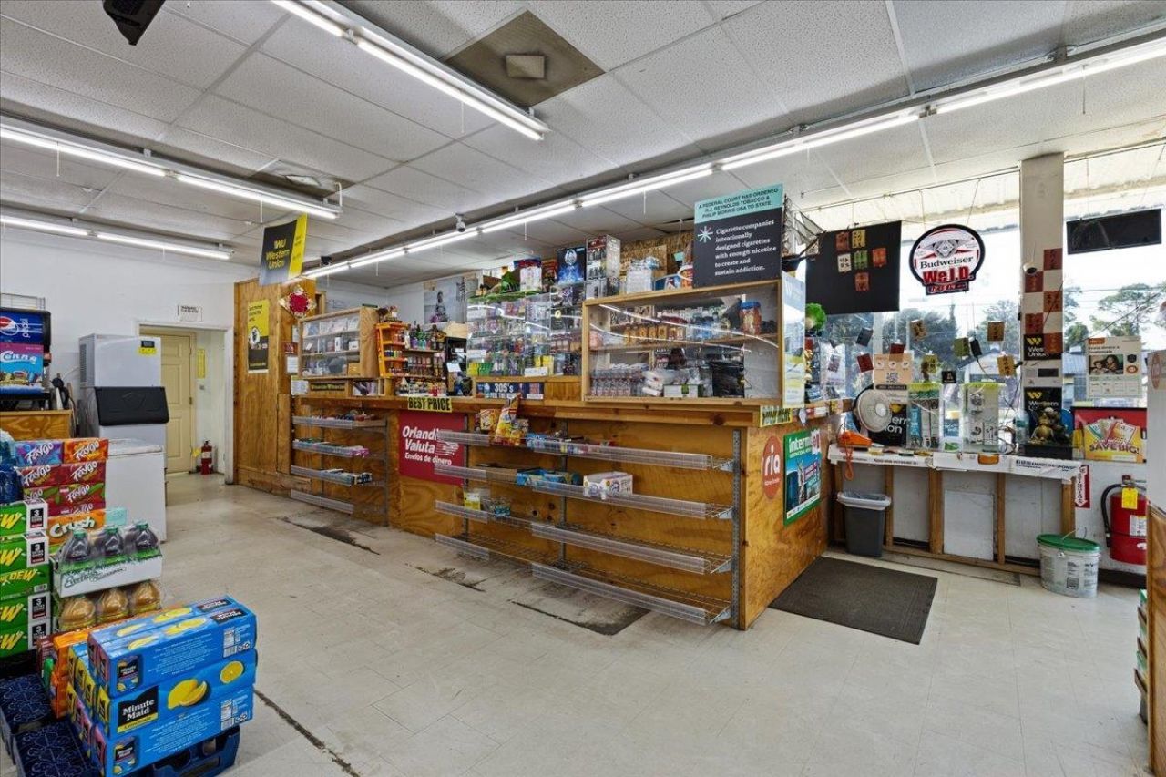 655 E Base , Madison, FL 32340 Photo