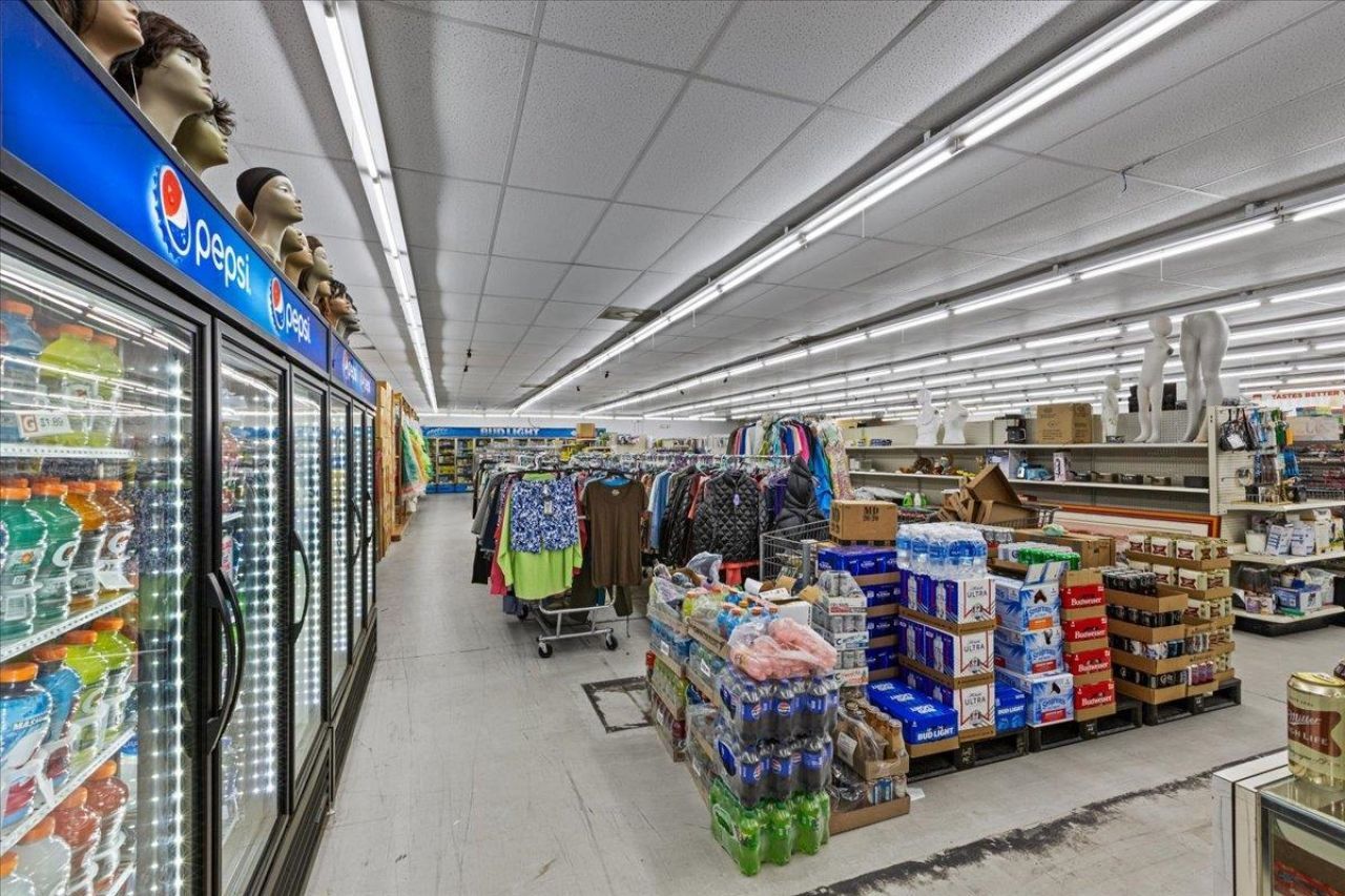 655 E Base , Madison, FL 32340 Photo