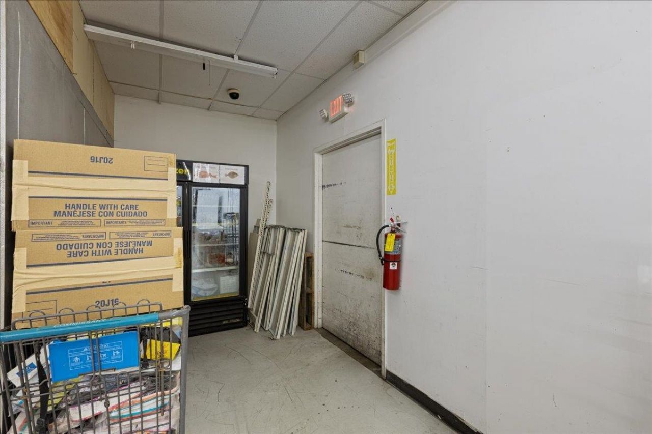 655 E Base , Madison, FL 32340 Photo