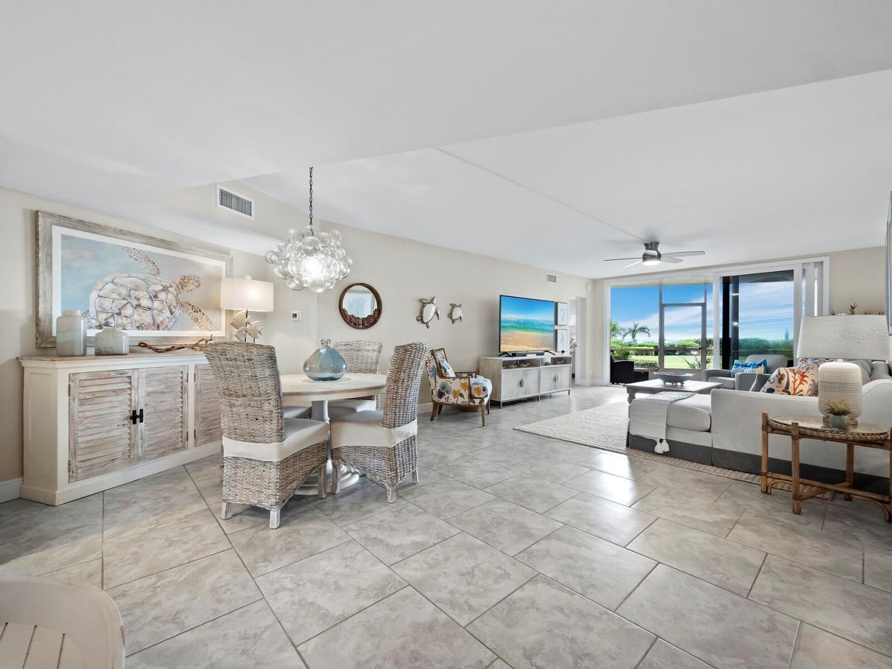 4825 Gulf Of Mexico Drive, Unit 105, Longboat Key, FL 34228 Photo