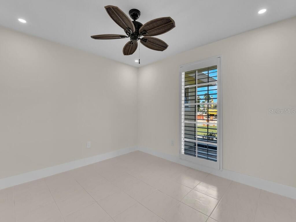 491 Cypress Way E, Naples, FL 34110 Photo