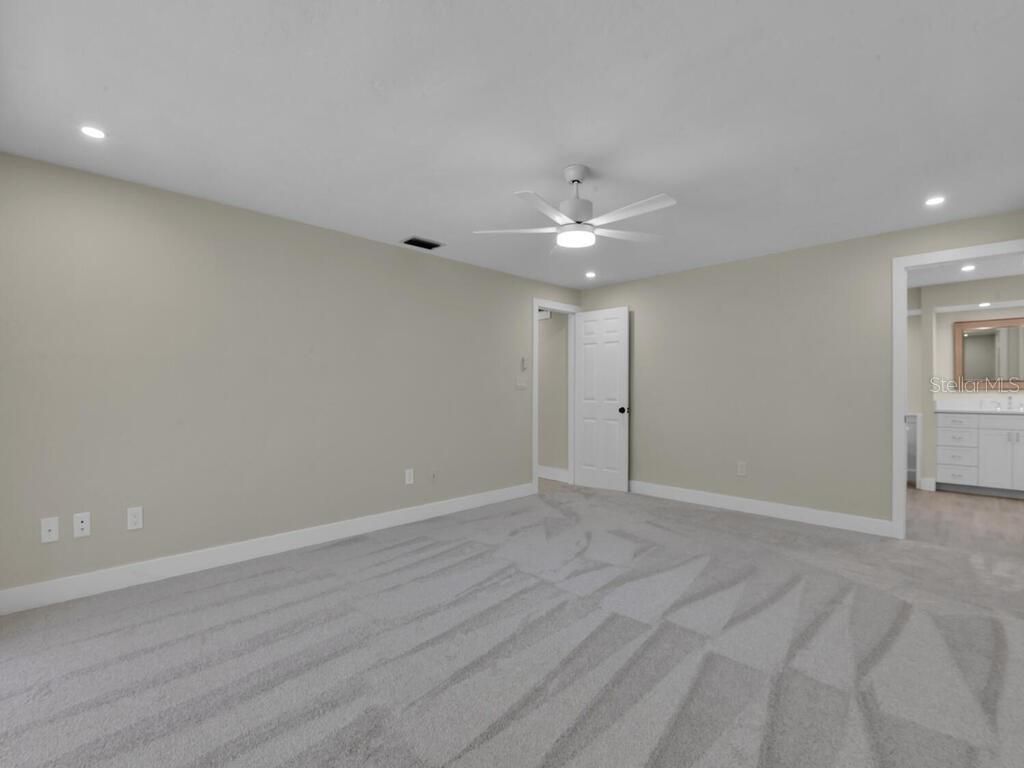 491 Cypress Way E, Naples, FL 34110 Photo