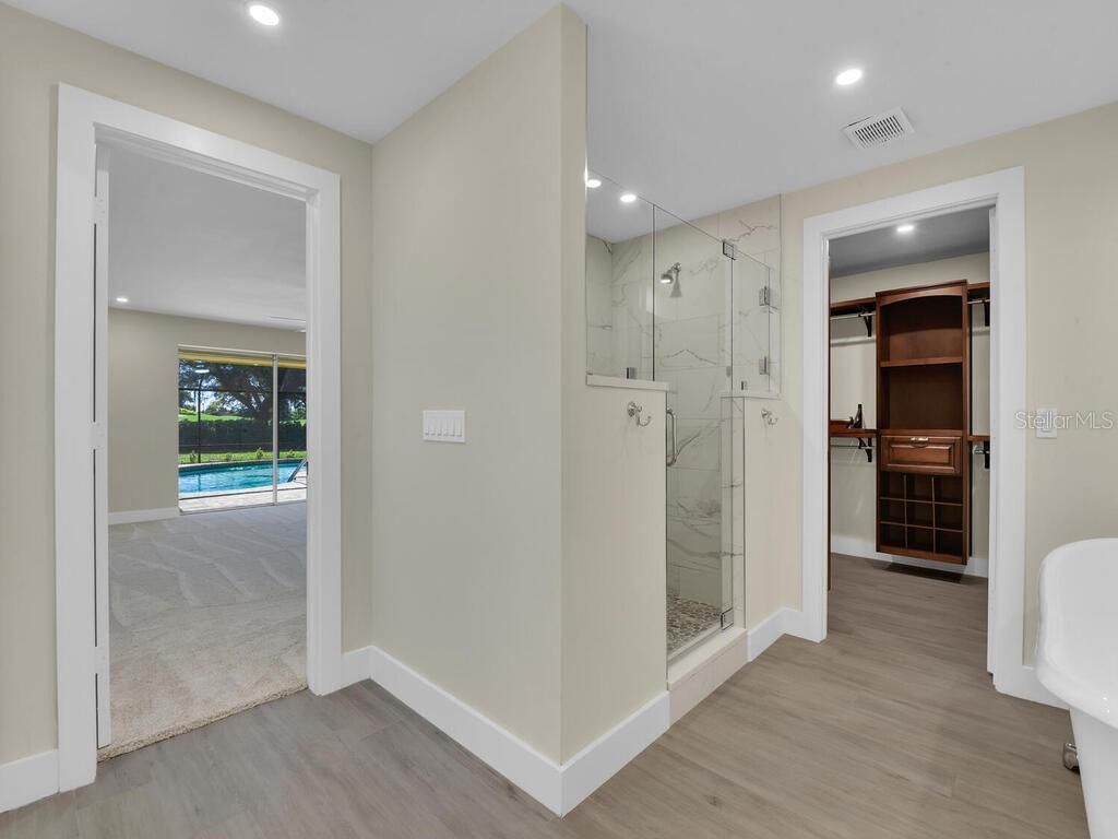 491 Cypress Way E, Naples, FL 34110 Photo