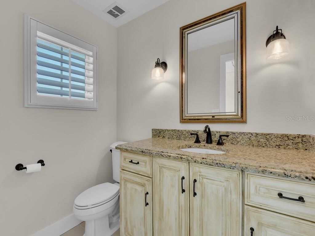 491 Cypress Way E, Naples, FL 34110 Photo