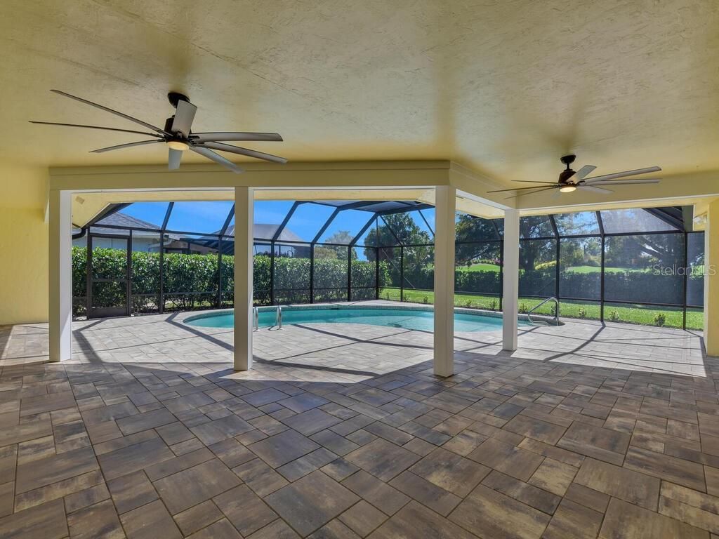 491 Cypress Way E, Naples, FL 34110 Photo