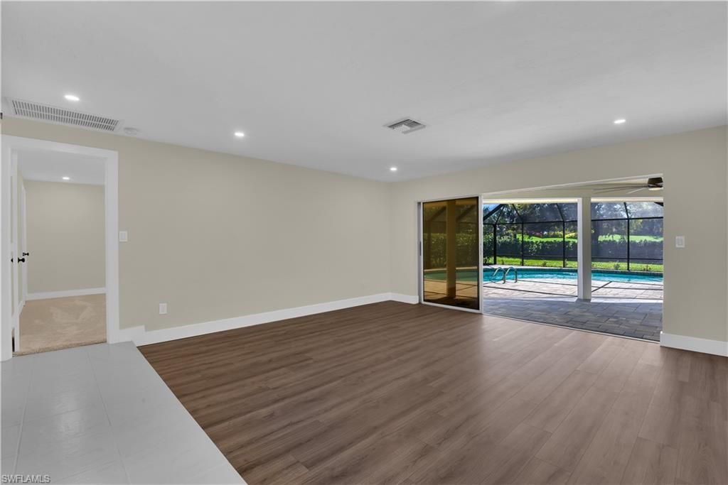491 Cypress Way E, Naples, FL 34110 Photo