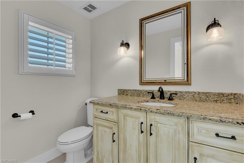 491 Cypress Way E, Naples, FL 34110 Photo