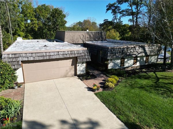 2884 Clearview Drive, Lexington, OH 44904