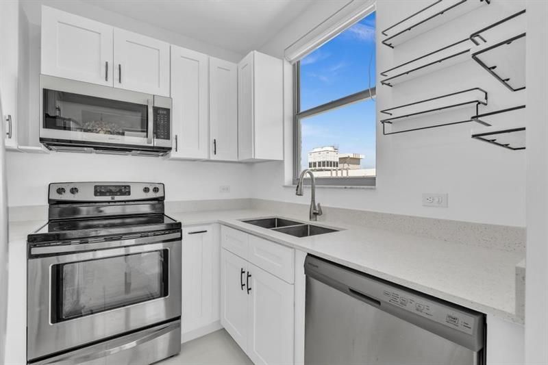 1010 S Ocean Boulevard, Unit PH15, Pompano Beach, FL 33062 Photo