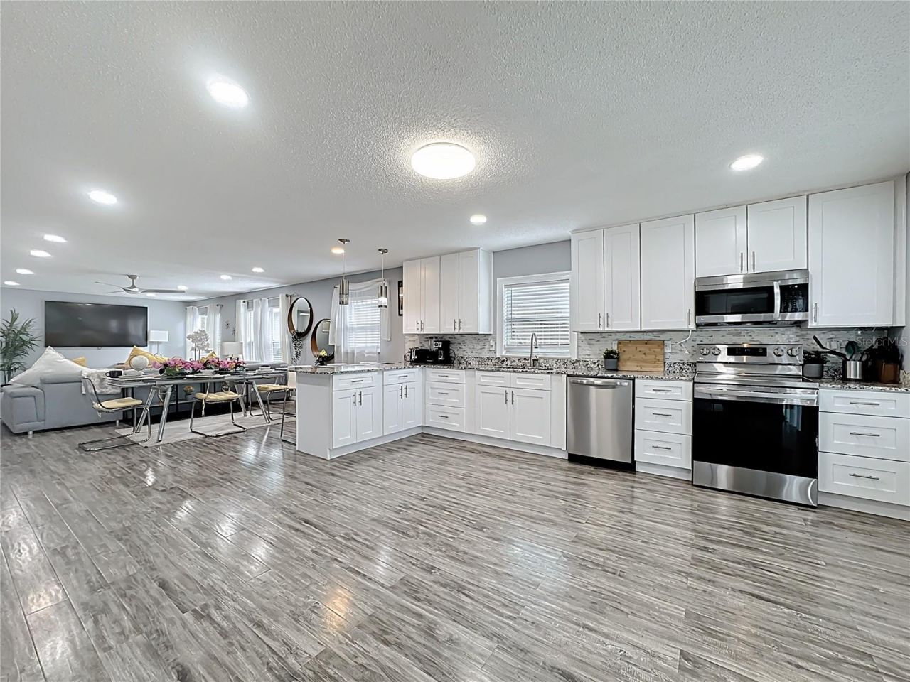 4440 Bleasdale Avenue, Orlando, FL 32808 Photo