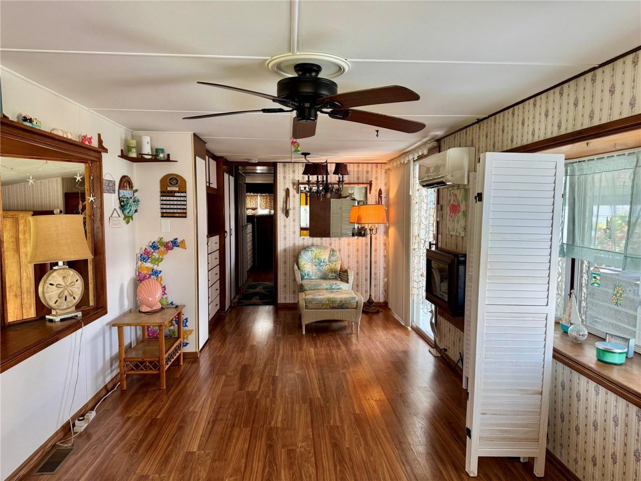 616 50th Avenue Terrace W, Bradenton, FL 34207 Photo