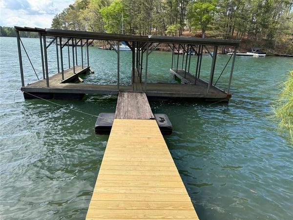 5885 Bay View Drive Drive, Buford, GA 30518