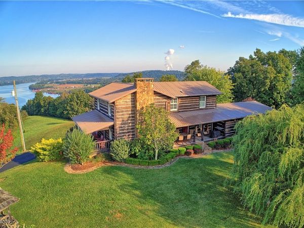 470 New Haven Road, Mount Alto, WV 25264