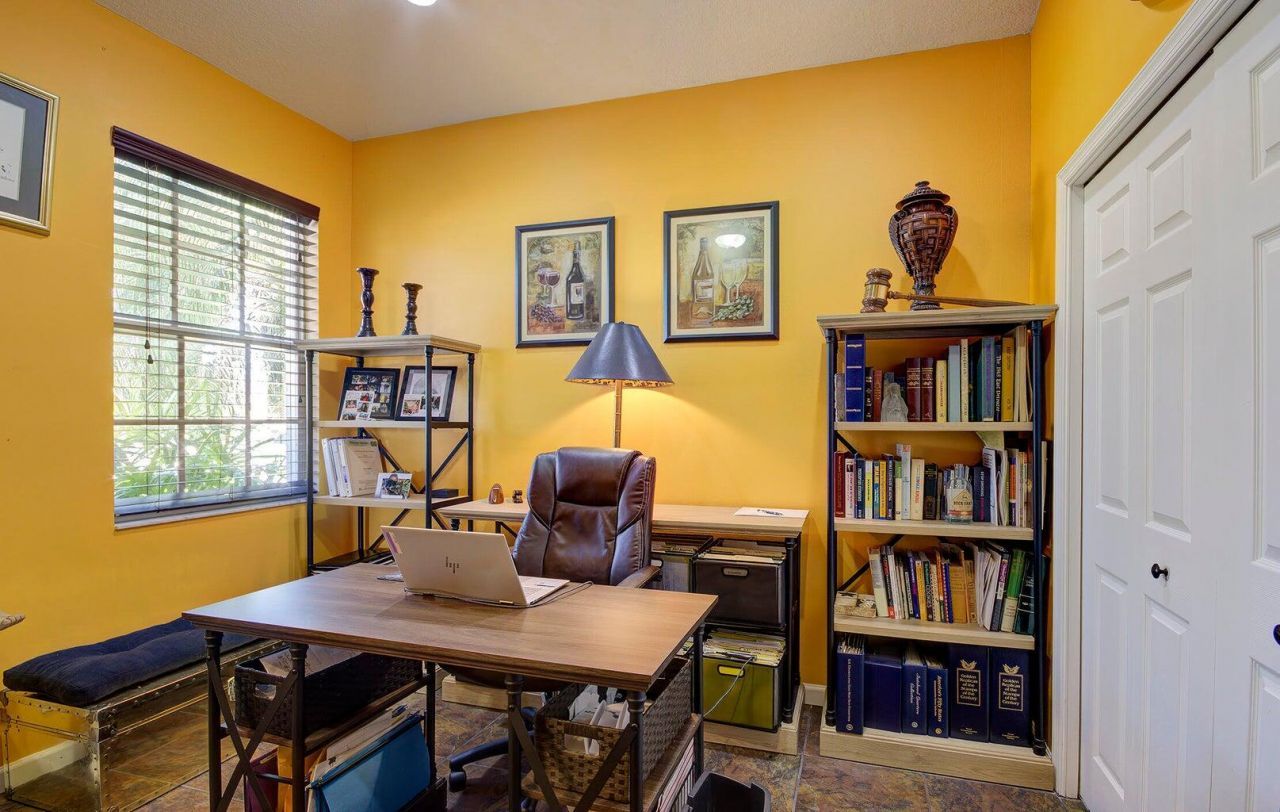 10112 SW Oak Tree Circle Sw, Port Saint Lucie, FL 34987 Photo