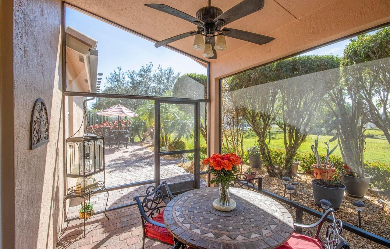 10112 SW Oak Tree Circle Sw, Port Saint Lucie, FL 34987 Photo