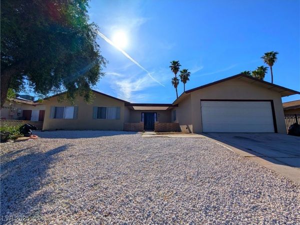 3667 Descanso Street, Las Vegas, NV 89121