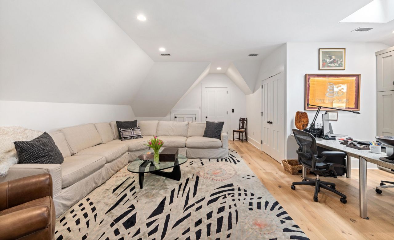 1456 Mcpherson Landing Photo 43