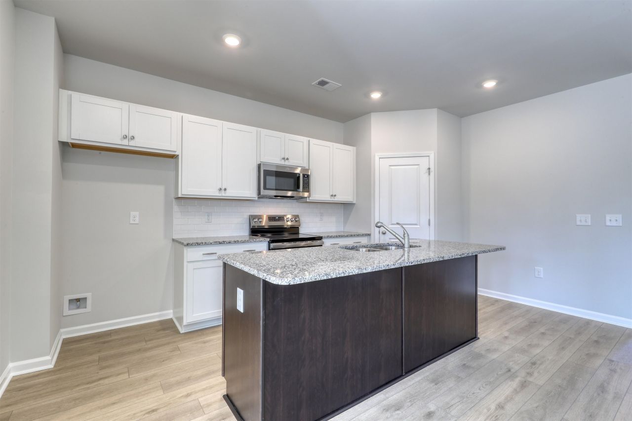 339 Dunlin Pl Photo 5