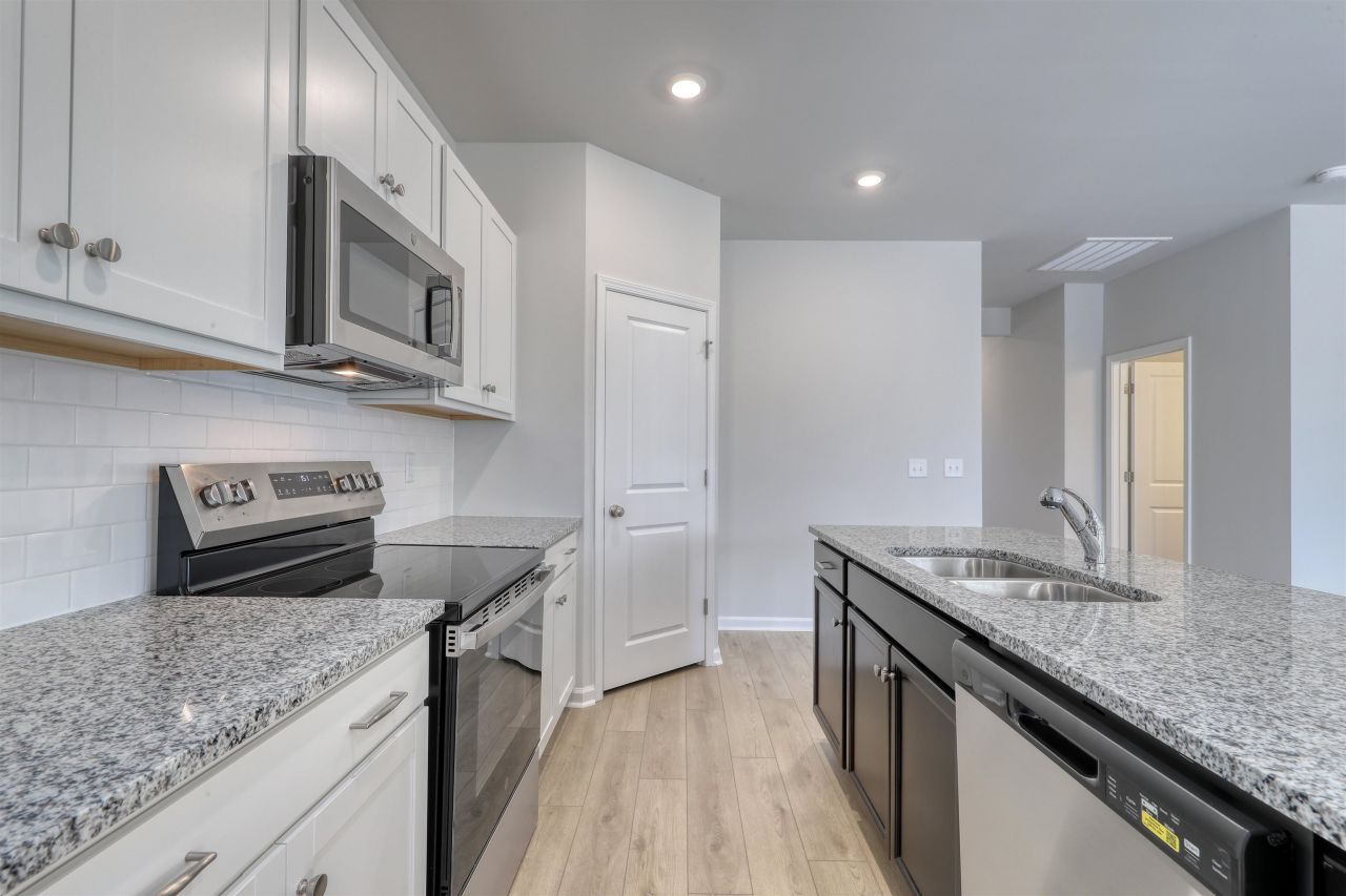 339 Dunlin Pl Photo 6