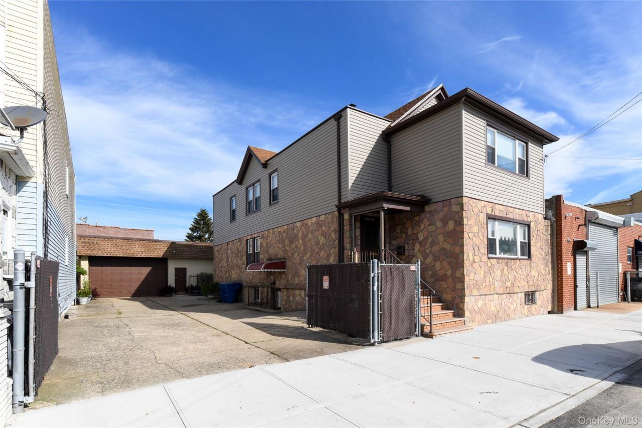10109 97th Avenue, Ozone Park, NY 11416 Main Photo