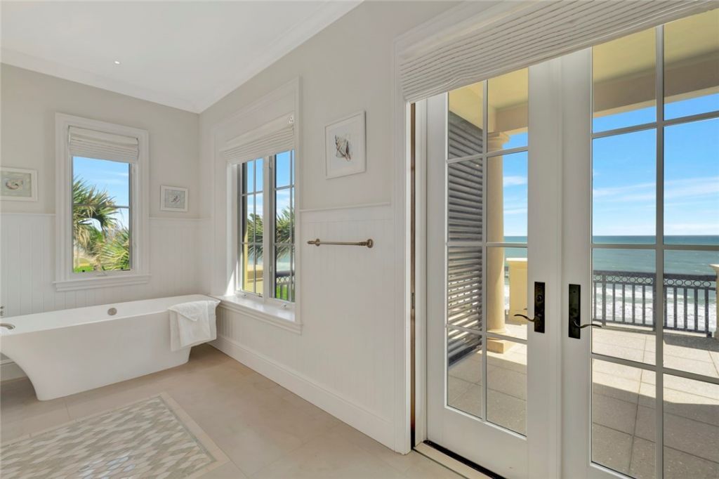 3632 Ocean Drive, Vero Beach, FL 32963 Photo