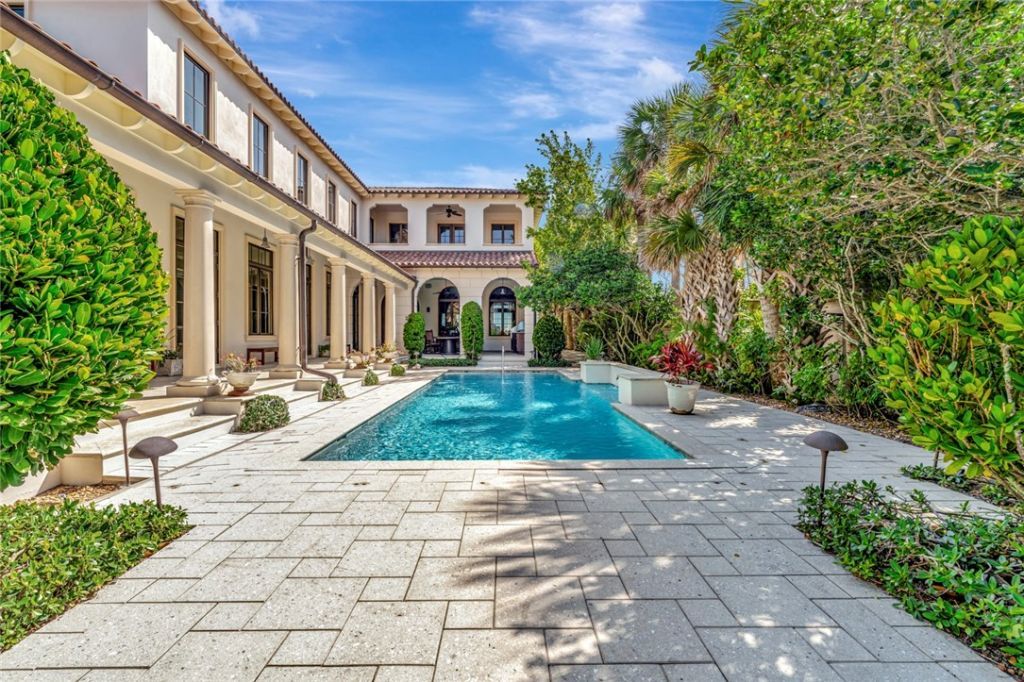 3632 Ocean Drive, Vero Beach, FL 32963 Photo