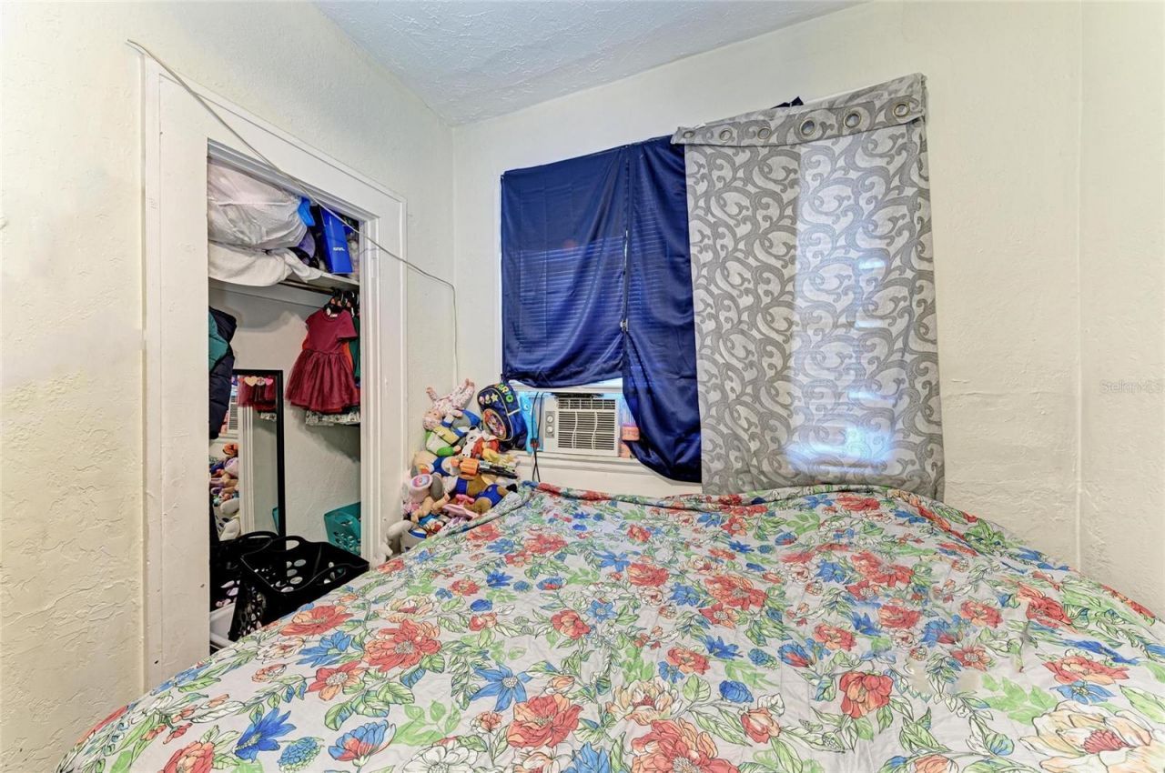 432 Adelia Avenue, Sarasota, FL 34236 Photo