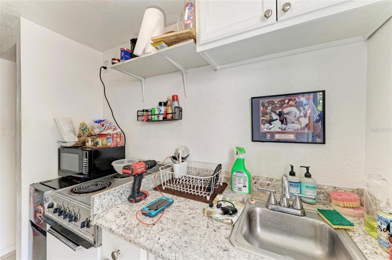 432 Adelia Avenue, Sarasota, FL 34236 Photo